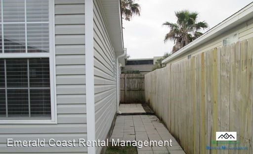 Building Photo - 3 br, 2 bath House - 251 Bent Arrow Drive