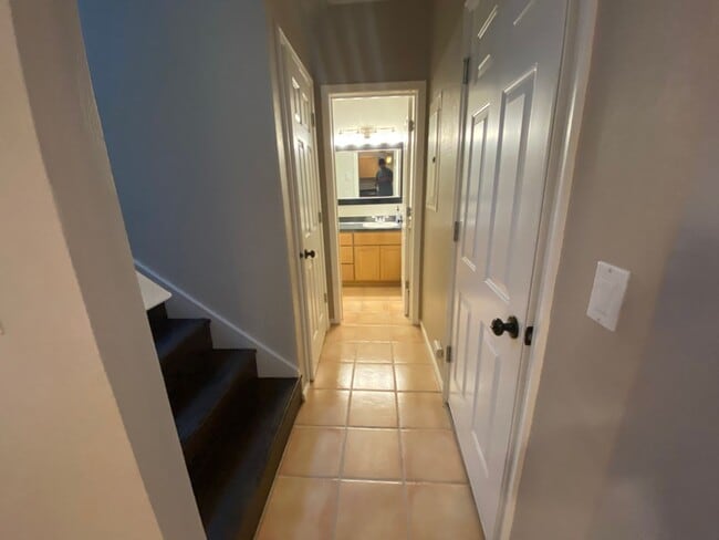 Foto del edificio - 2 bed 2 bath South Eugene Townhome