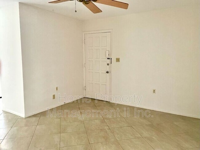 Building Photo - 11000 S Ocean Dr