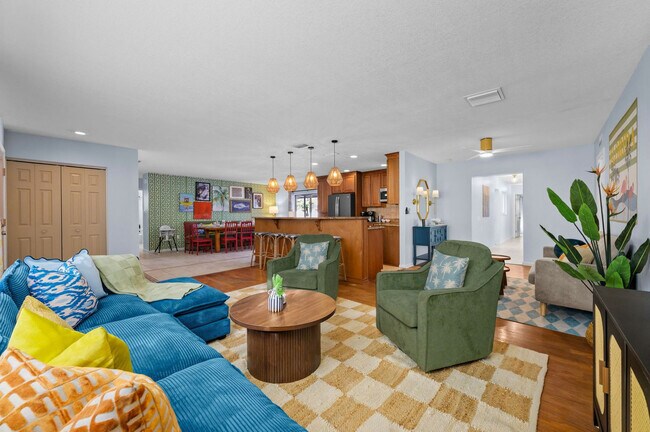 Building Photo - 11176 110th Way N