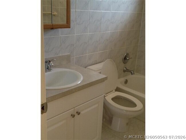 Foto del edificio - 8841 NW 14th St