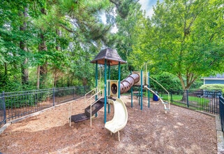 Building Photo - MAA Research Park