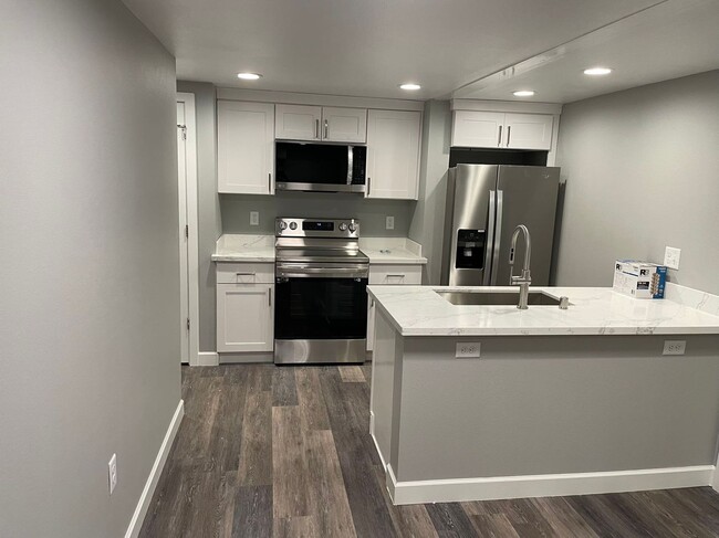 Photo - 924 34th Ave Townhome