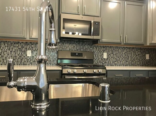 Foto del edificio - 17431 54th St NE