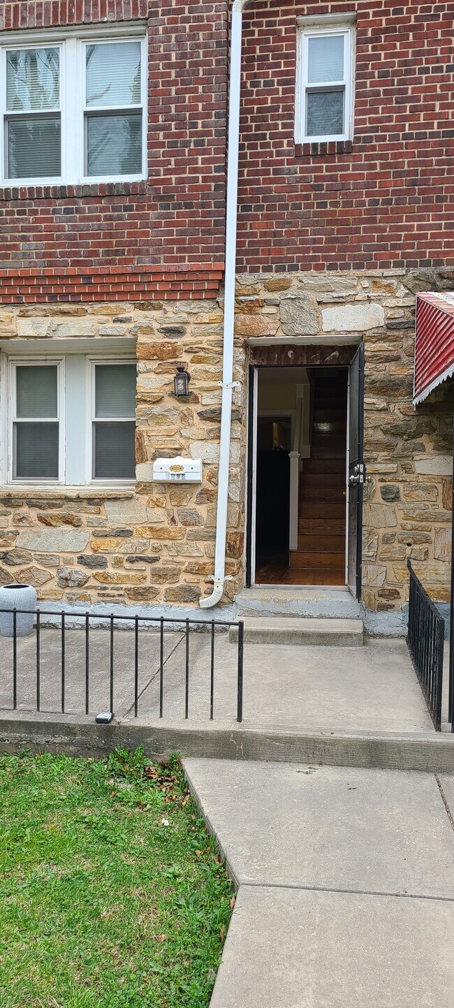 5138 Woolverton Ave, Baltimore, MD 21215 House Rental in Baltimore