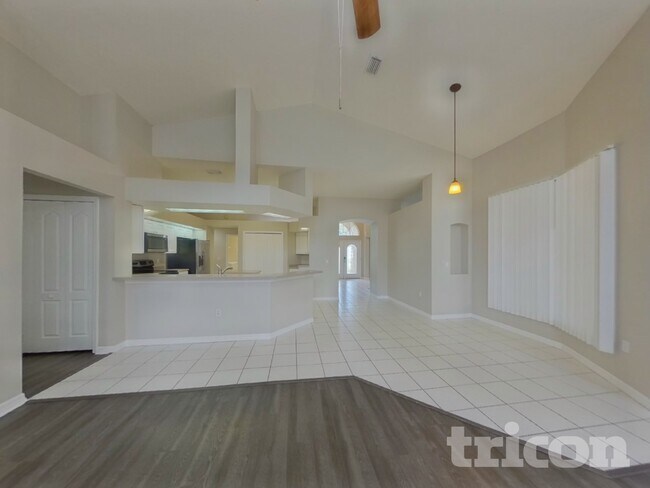 Foto del edificio - 4522 Swift Cir