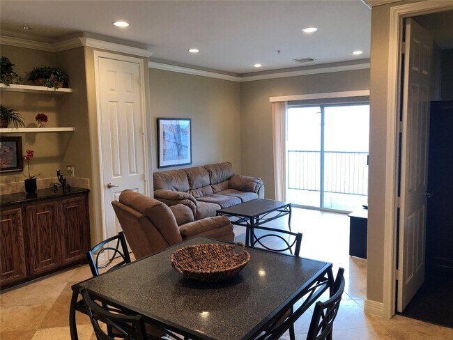 Foto del edificio - 7039 Kingston Cove Ln