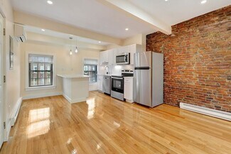 Building Photo - 61 Broadway
