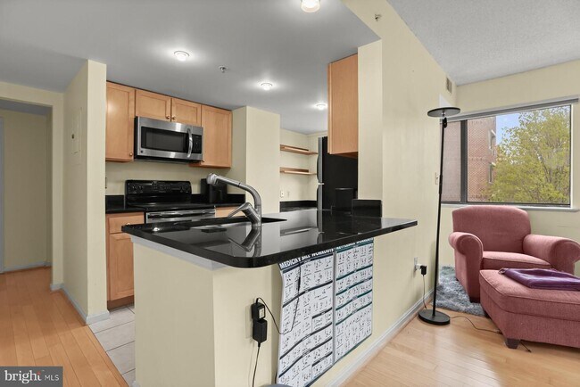 Foto del edificio - 1225 13th St NW