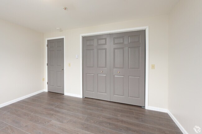 Interior Photo - The Laurel Residences on Main