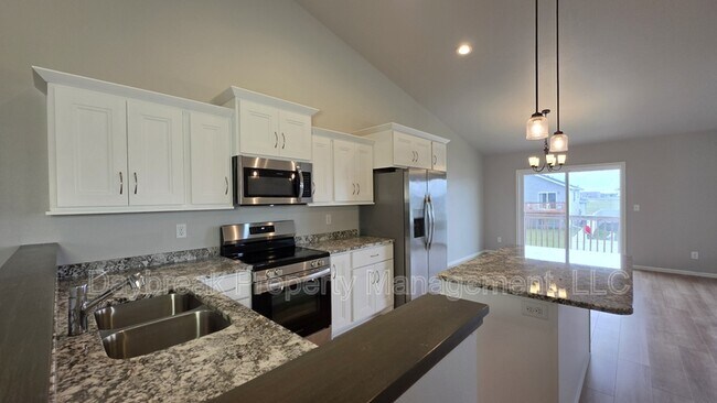 Foto del edificio - 6305 83rd Ave S