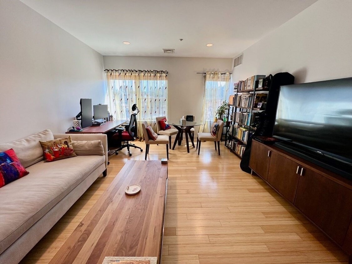 Condominium at Chestnut Hill Park - Condominium at Chestnut Hill Park