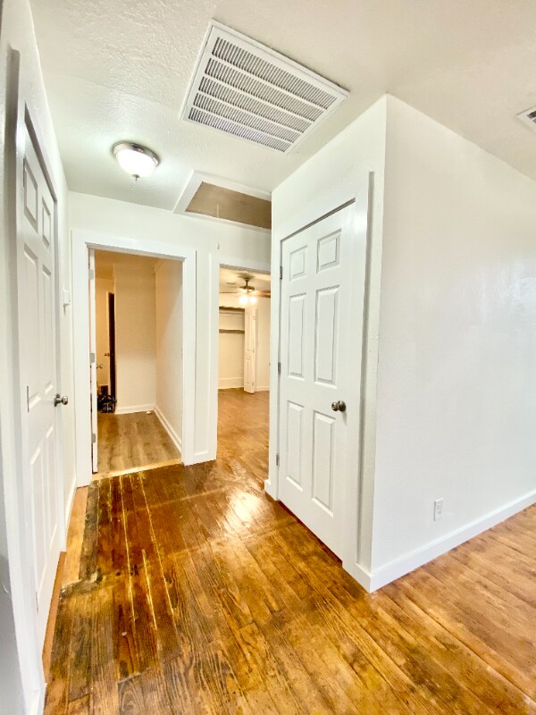 Foto del edificio - 732 Valley Way St