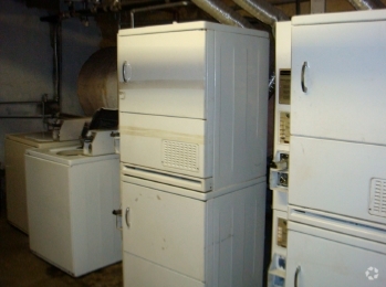 Laundry Room - Algonquin Apartments