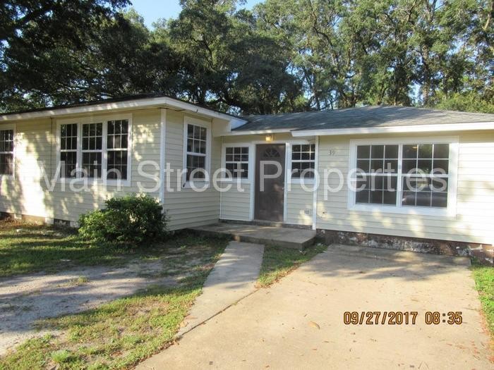 Primary Photo - 39 Kennington Dr