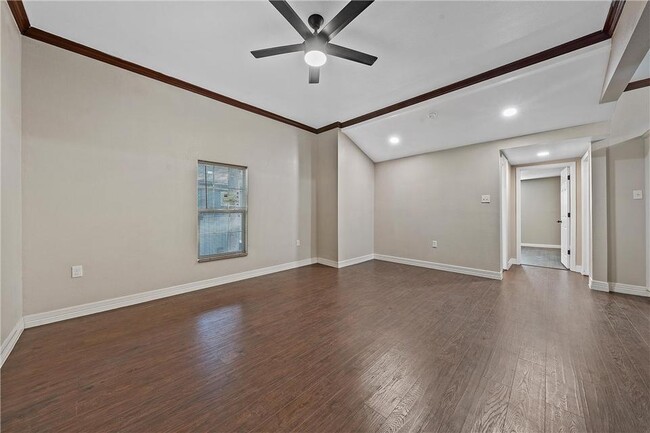 Foto del edificio - 1908 Ross Ave