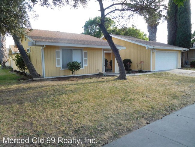 Building Photo - 3 br, 2 bath House - 1552 Sacramento Dr