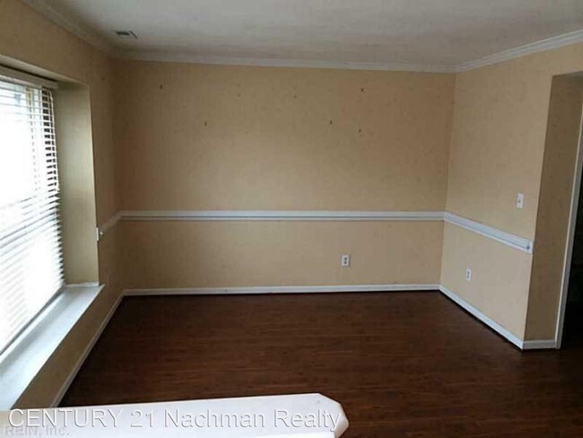 Building Photo - 2 br, 1.5 bath House - 2640 Meadows Landing
