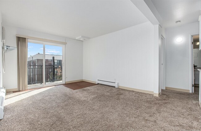 Foto del edificio - 1BD/1BA Condo in Denver!