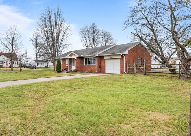 Foto del edificio - 5525 Sunnyside Dr