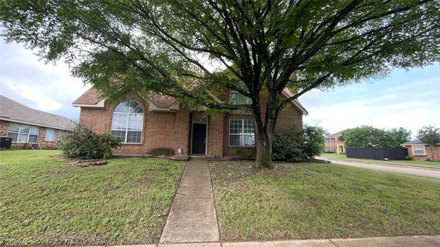 Building Photo - 1215 White Dr