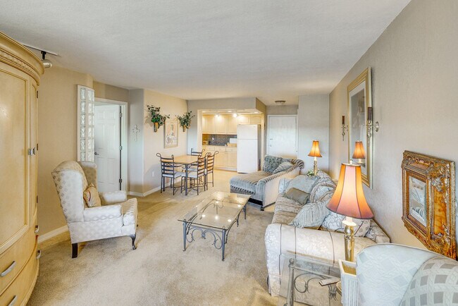 Foto del edificio - 740 Weston Rd