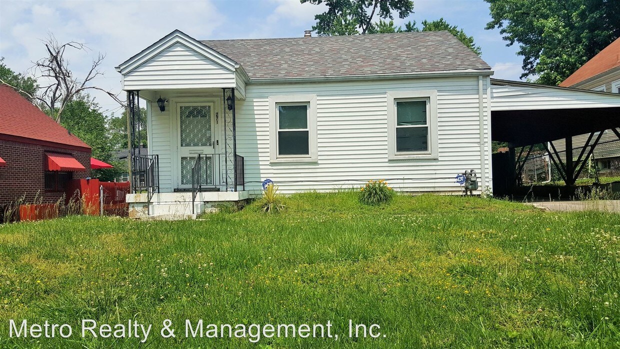 Primary Photo - 2 br, 1 bath House - 2711 Wyandotte Ave