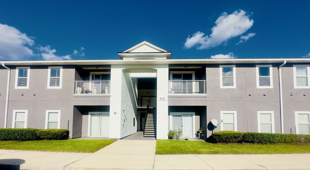 2 BR 2 BA Condo - MERRILL PINES COMMUNITY - 2 BR 2 BA   Condo  - MERRILL PINES COMMUNITY