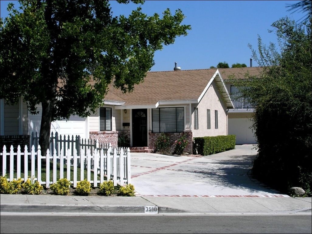 3910 Rosemont Ave, Montrose, CA 91020 House Rental in Montrose, CA
