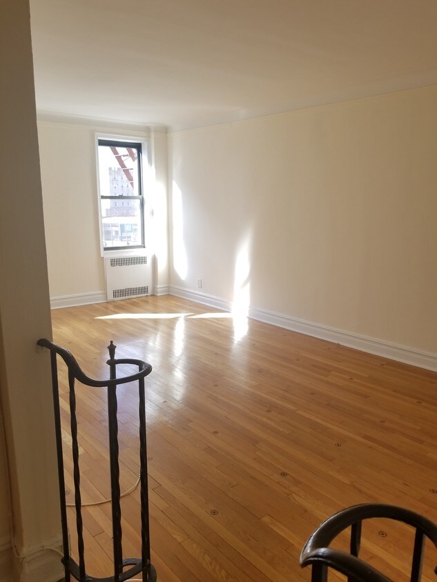 Primary Photo - 3222 Avenue H