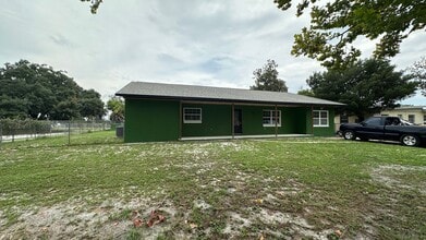 Building Photo - 261 W Caldwell St