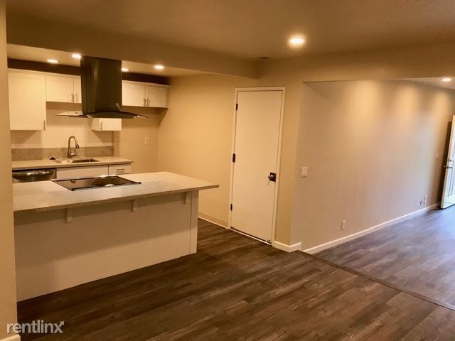 Foto del edificio - 2 br, 1 bath Duplex - 1638 Sierra Gardens ...