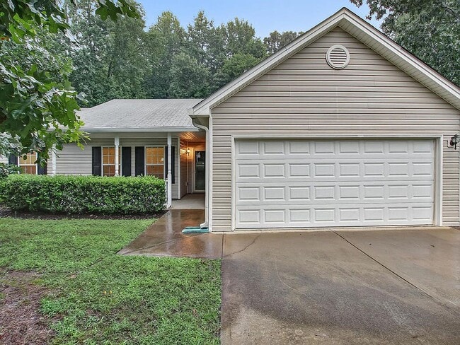 Building Photo - 2804 James Henry Dr