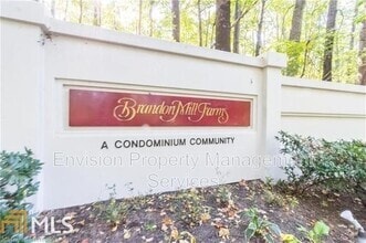 Building Photo - 1404 Huntingdon Chase
