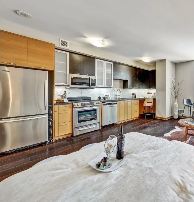 Foto principal - 530 E 84th St