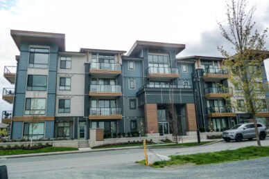 Primary Photo - 44565-44565 Vandell Dr