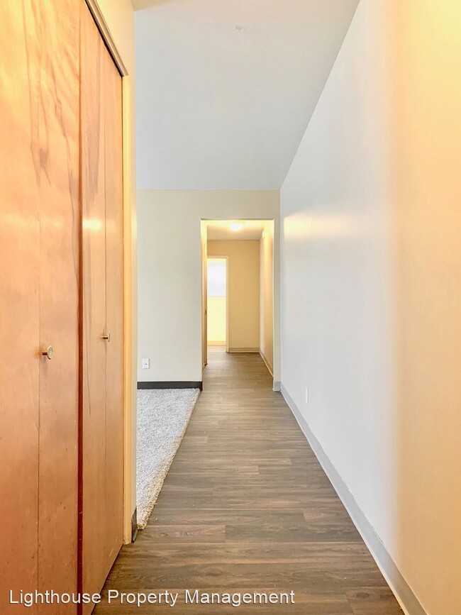Foto del edificio - 3530 Byron Center Ave SW