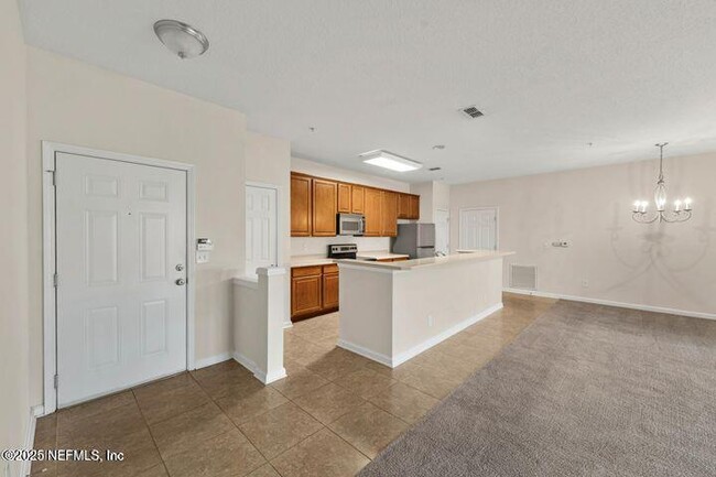 Foto del edificio - 11251 Campfield Dr