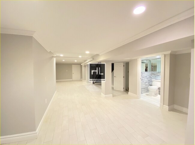 Building Photo - W 52ND ST.