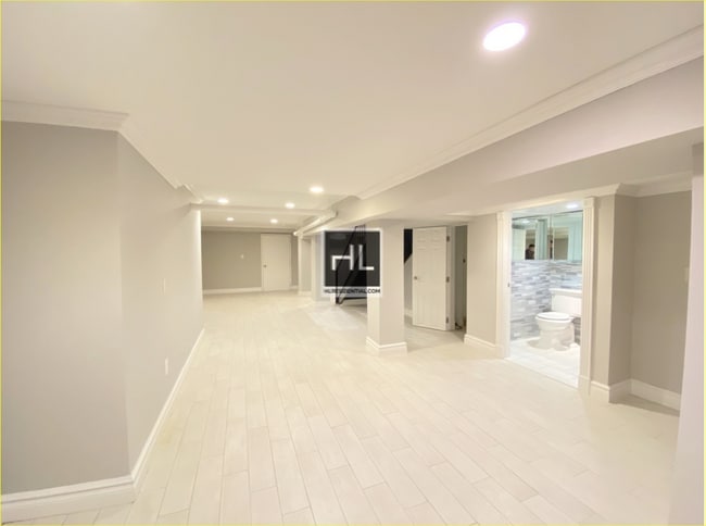 Building Photo - W 52ND ST.