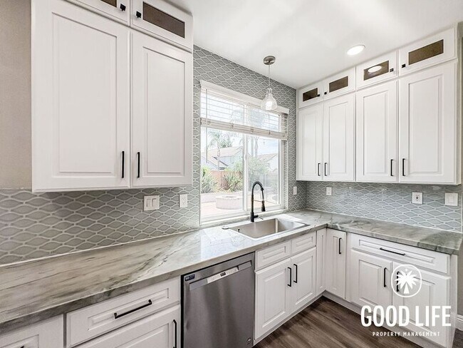 Foto del edificio - 1659 Prestwick Ct