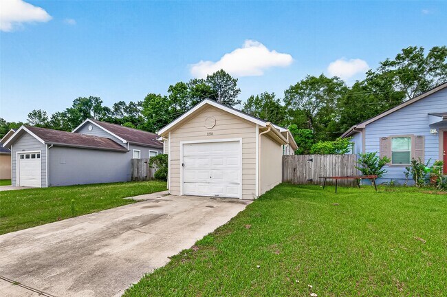 Foto del edificio - 11918 Greensbrook Forest Dr