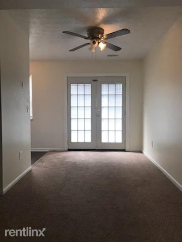 Foto del edificio - 2 br, 1 bath Townhome - 6903 River Rd