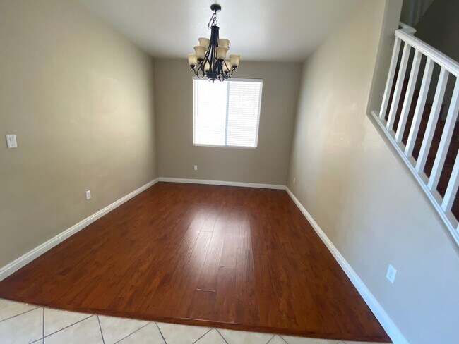 Foto del edificio - Two story guard gated Rhodes Ranch communi...