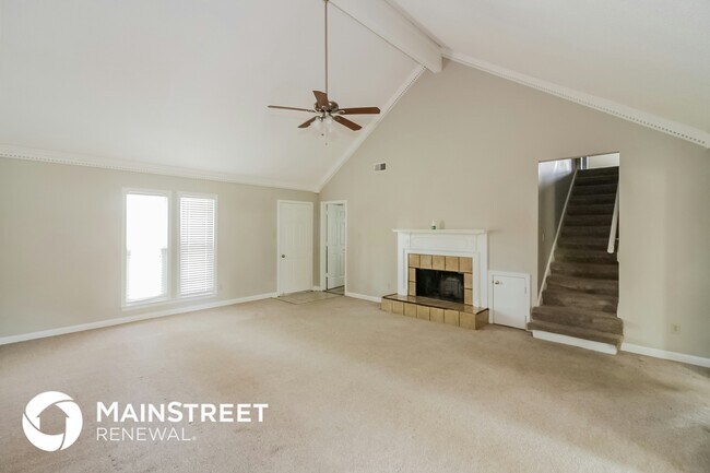 Foto del edificio - 4399 Timber Rise Rd