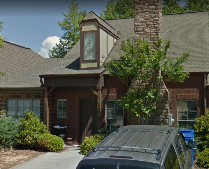 197 Polo Downs, Chelsea, AL 35043 Townhome Rentals in Chelsea AL