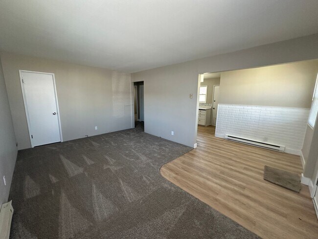 Foto del edificio - 317 SW 18th St