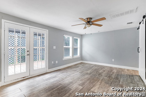 Foto del edificio - 527 Fulton Ave
