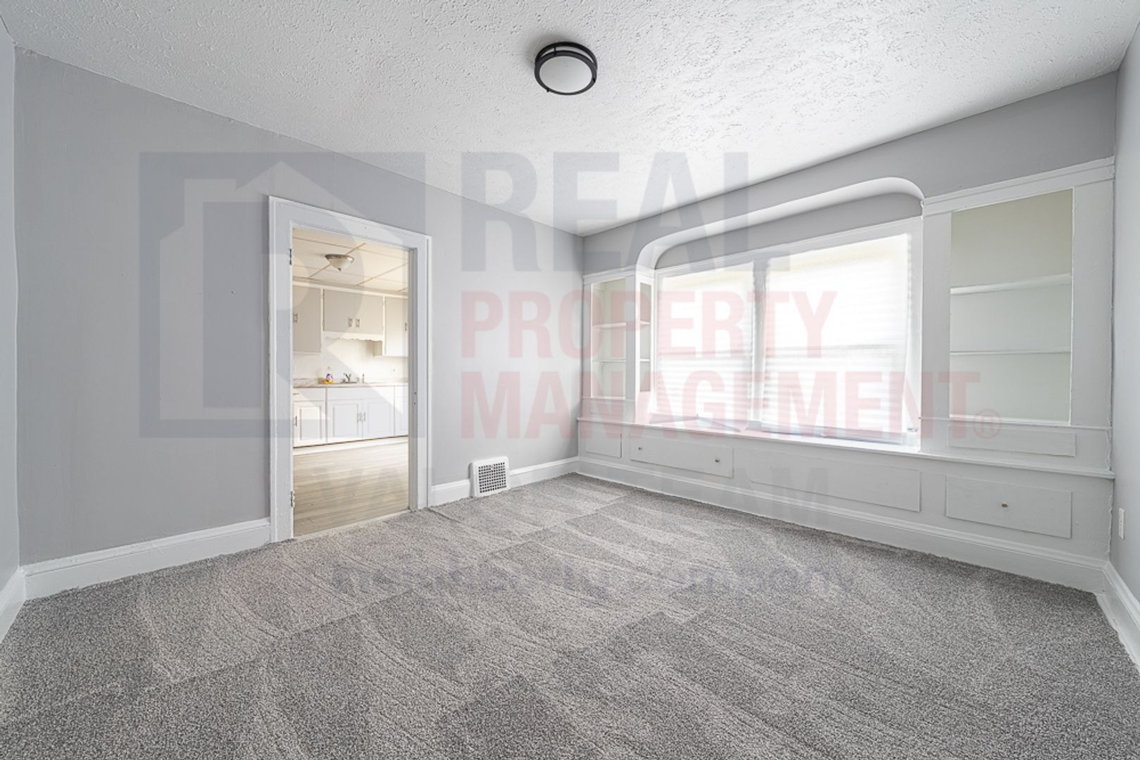 11101 Nelson Ave Cleveland, OH 44105 – photo 5
