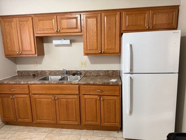 Building Photo - Kraehnke Florist Holdings LLC